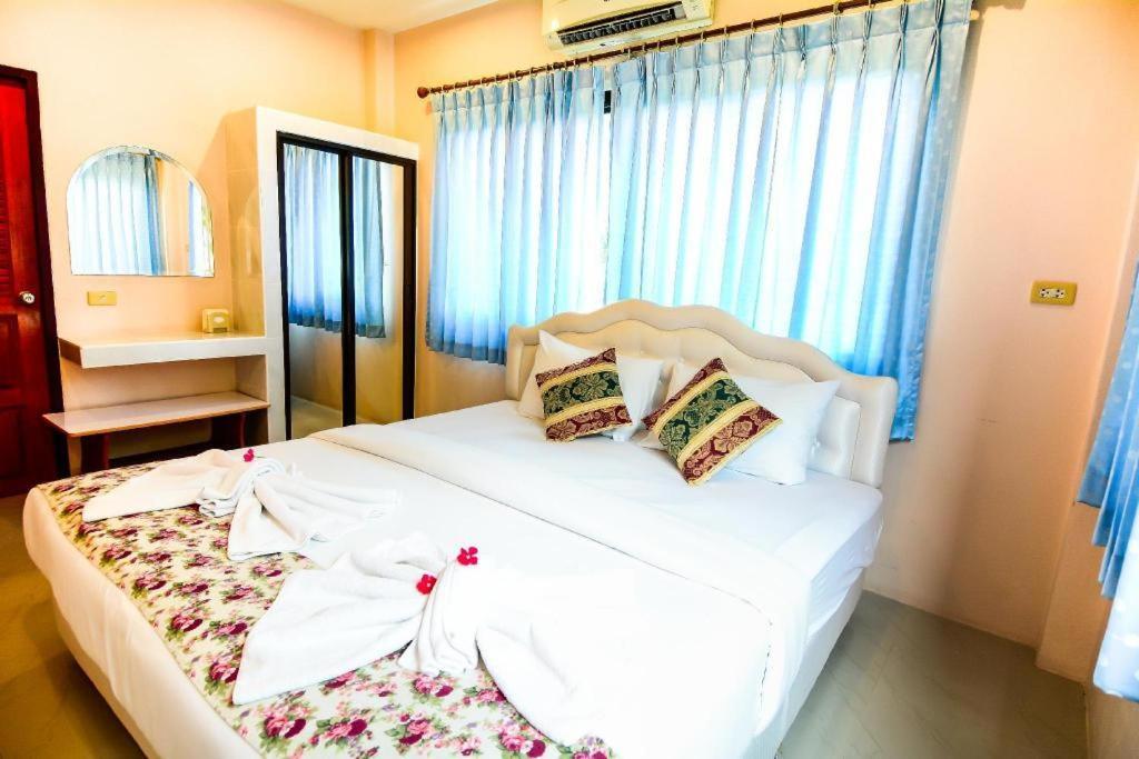 ตะนาวศรี แอนด์ ครีกไซด์ รีสอร์ต Hotel สวนผึ้ง ภายนอก รูปภาพ