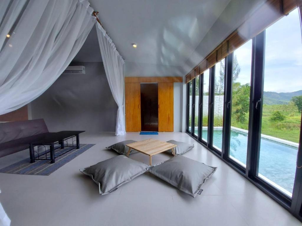 ตะนาวศรี แอนด์ ครีกไซด์ รีสอร์ต Hotel สวนผึ้ง ภายนอก รูปภาพ